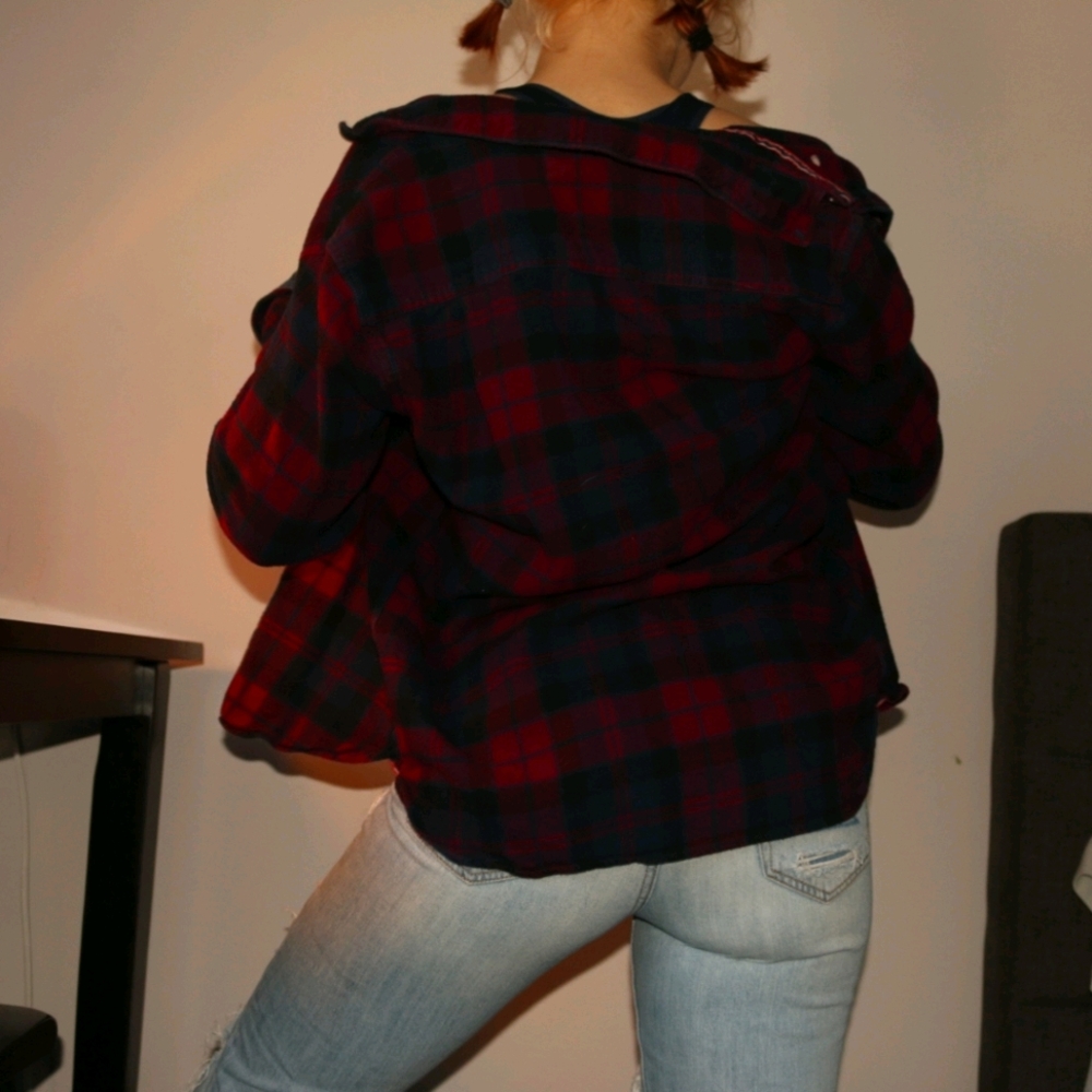 Flannel - Picture 2 of 4